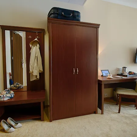 Hotel Trzebnica 4* Trzebnica