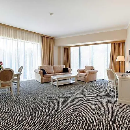 Hotel Trzebnica 4* Trzebnica