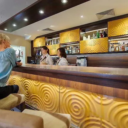 Hotel Hotel Trzebnica 4*