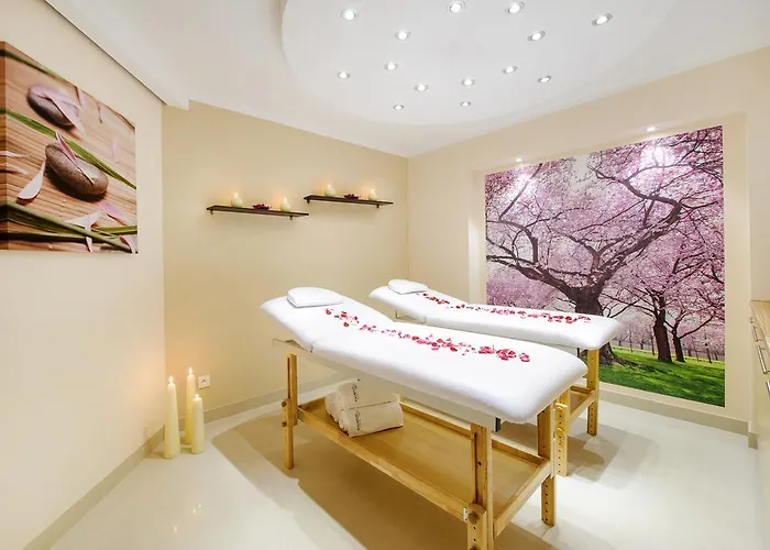 Hotel Hotel Trzebnica 4*